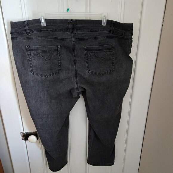 Penningtons Savvy Fit Grey Pull-On Jeans (28W) - Picture 3 of 8